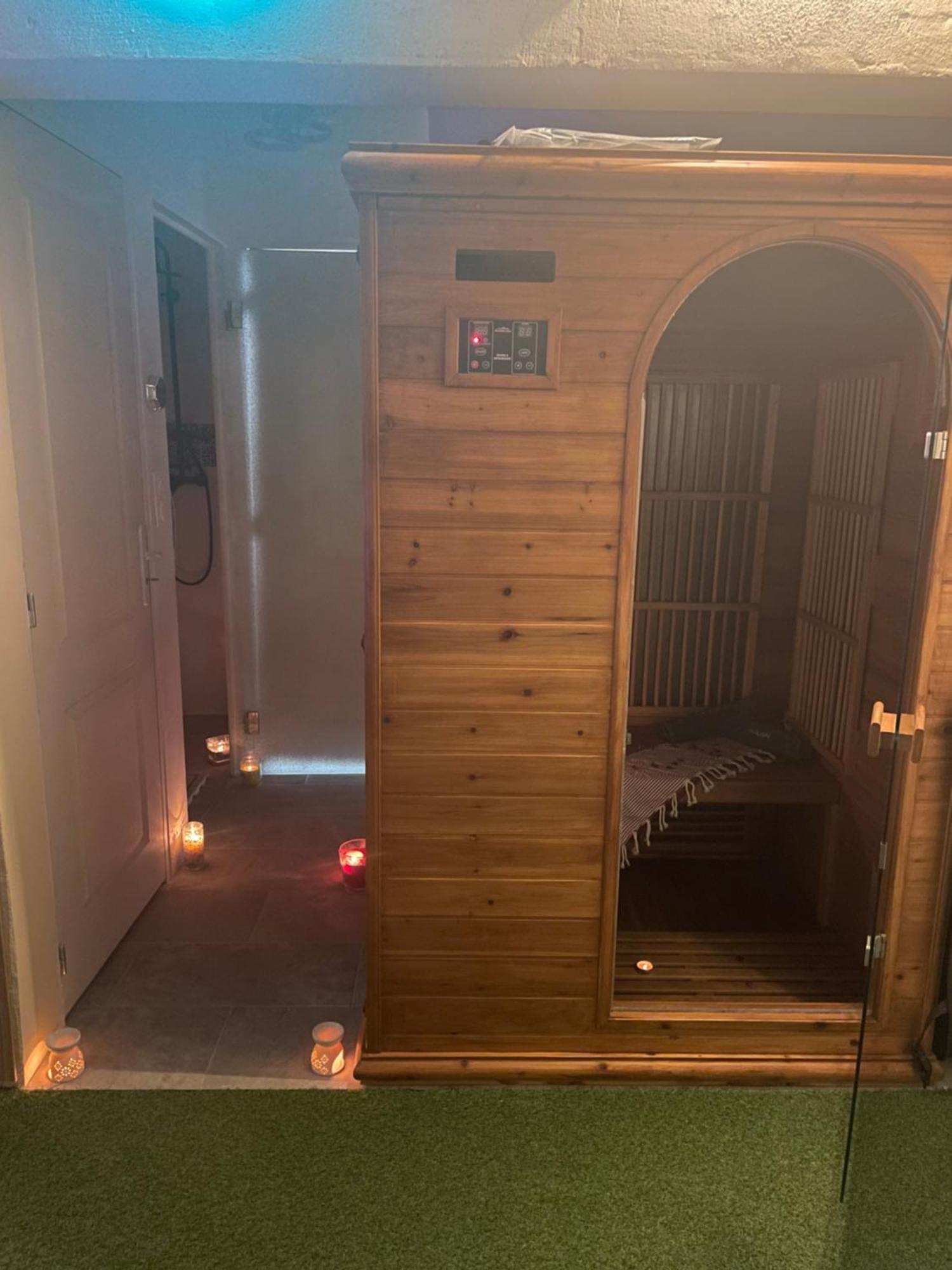 Houdarling Chalet Et Spa Hammam Jacuzzi Et Sauna Nîmes Exterior foto